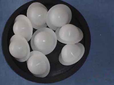 Liquid surface covering ball (Biological packing)